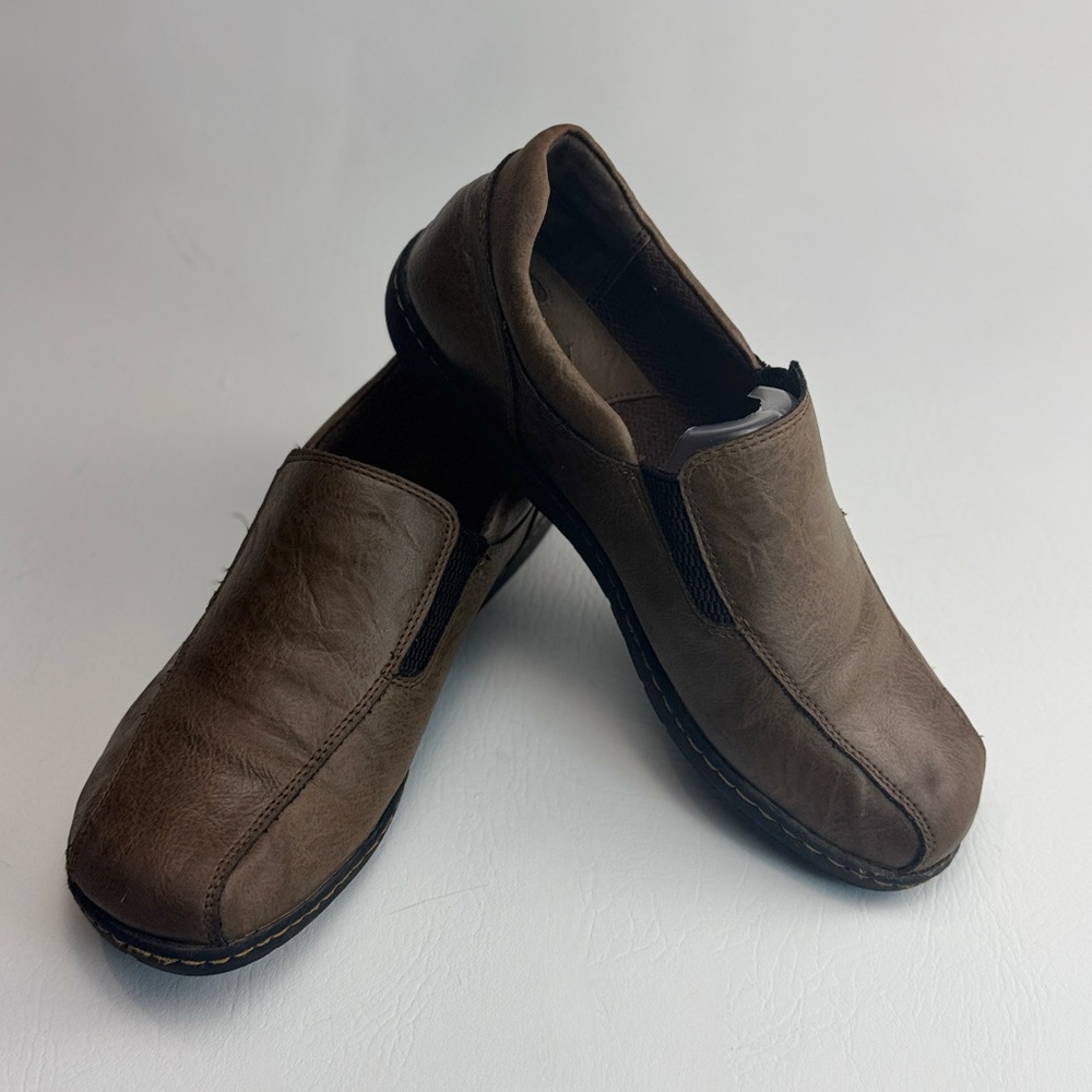 Women’s BOC loafer size 9